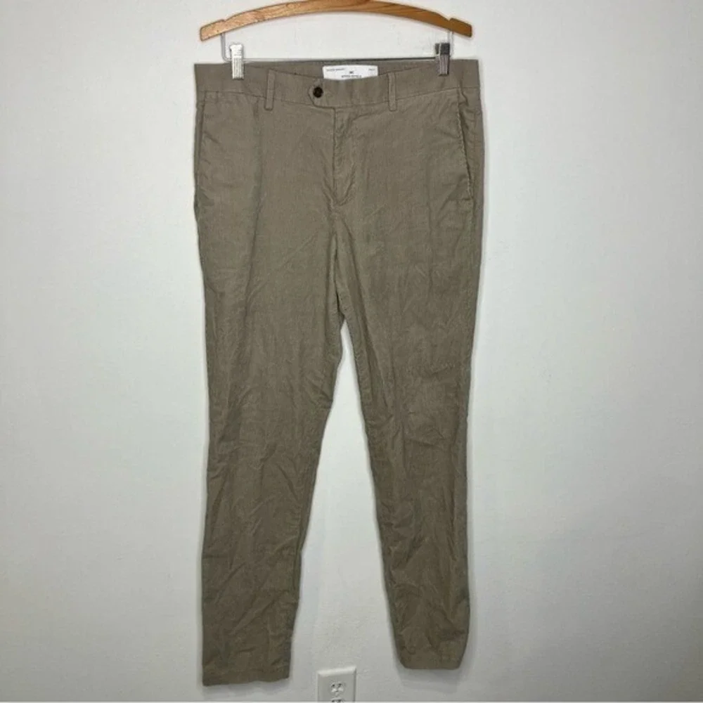 Banana Republic slim fit traveler corduroy pants‎ khaki tan men's size 32 x 32